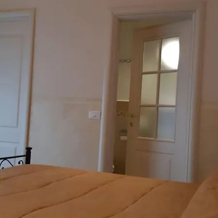 Chiantirooms 게스트하우스 3*