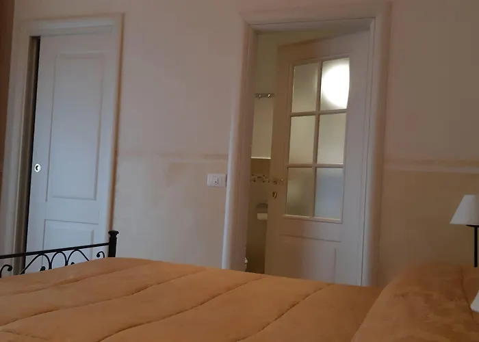 Chiantirooms Πανσιόν 3*